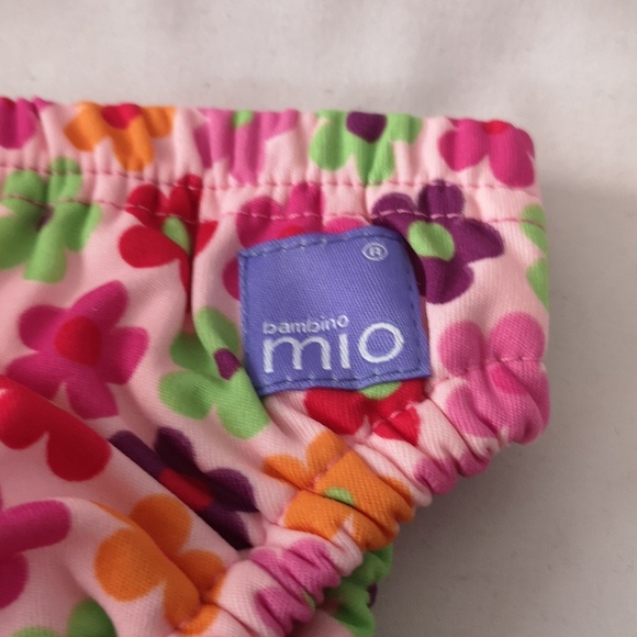 Set of Three New Without Tags Bambino Mio Girls Swimming Bottoms Size 7-9kgs - Picture 6 of 7